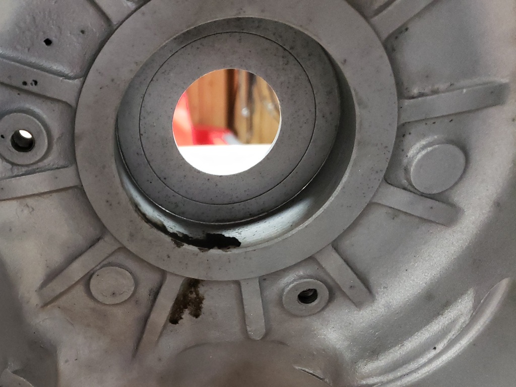 Heating Cases For Bearings Porisity Drive Side